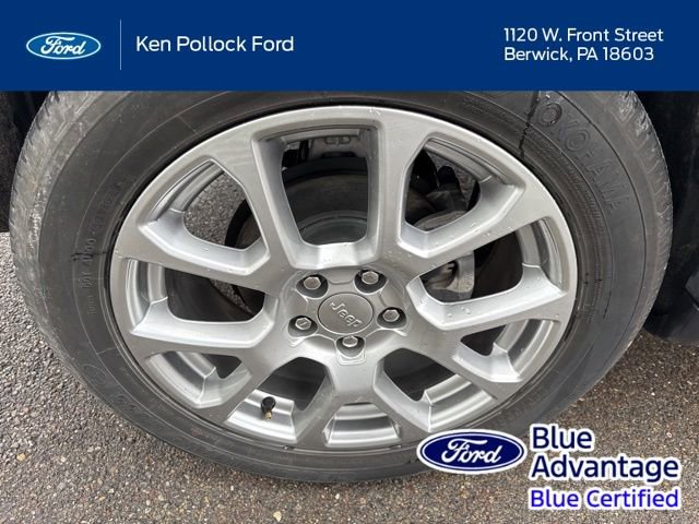 Used 2022 Jeep Compass Latitude AWD/4WD image 12