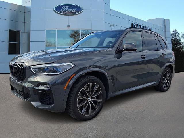Used 2021 BMW X5 M50i w/ Executive Package image 3