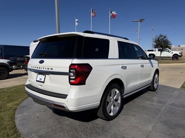 Certified 2024 Ford Expedition Platinum image 6