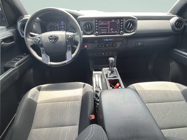 Used 2021 Toyota Tacoma TRD Sport w/ Technology Package RWD image 15