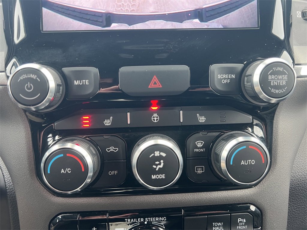 Used 2022 RAM 1500 Big Horn image 24