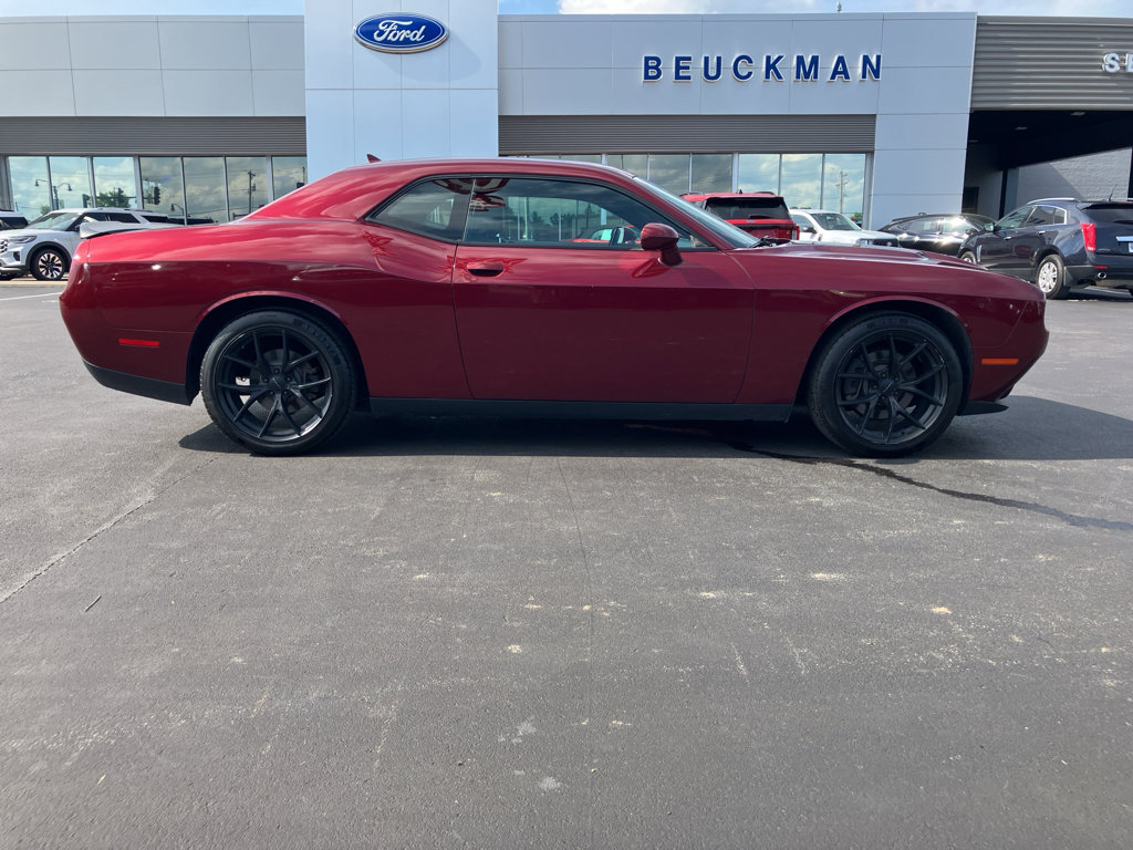 Used 2018 Dodge Challenger SXT Plus RWD image 7