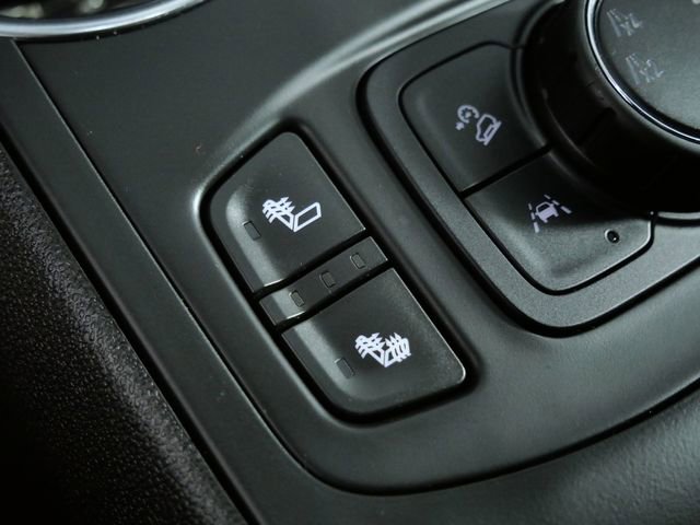 Used 2024 GMC Terrain SLE w/ Driver Convenience Package AWD/4WD image 23