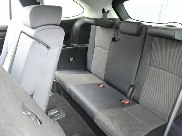Used 2024 Toyota Highlander LE image 26