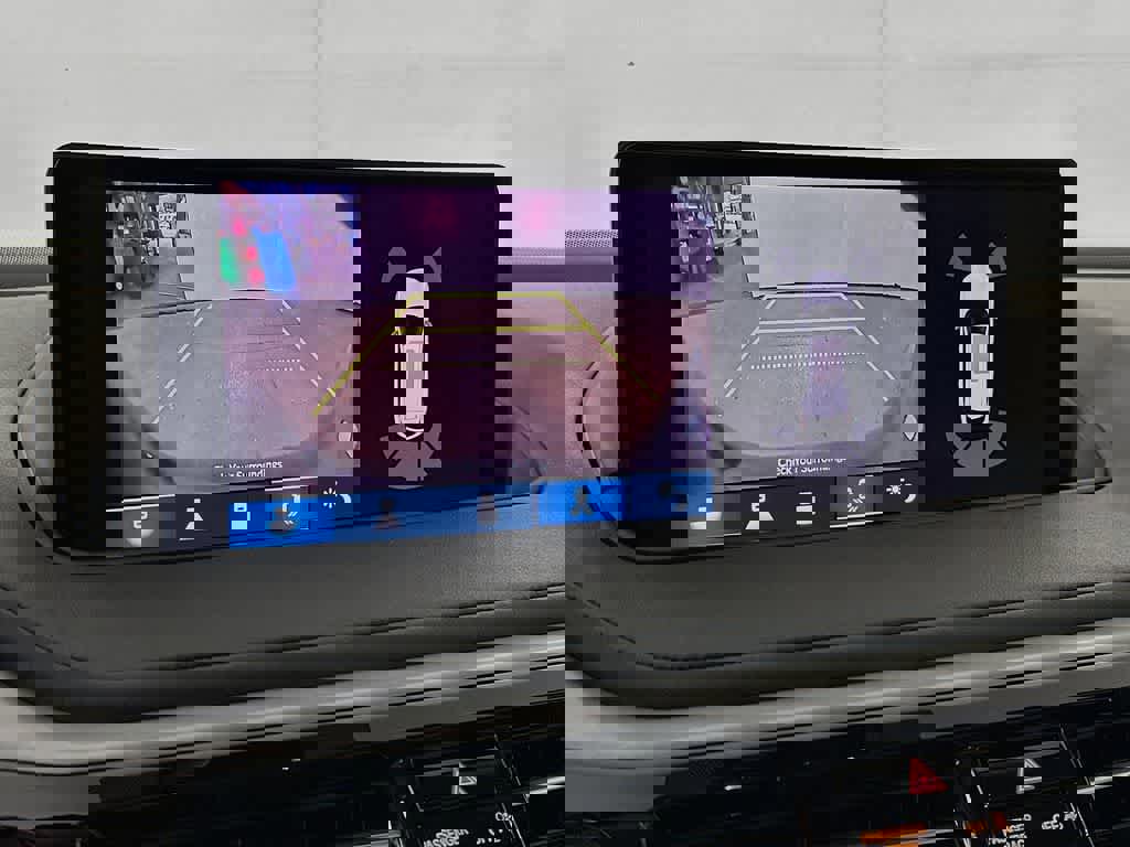 Used 2024 Acura MDX SH-AWD w/ Technology Package image 28