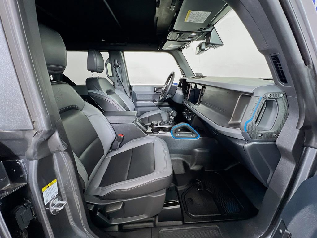 Certified 2024 Ford Bronco Black Diamond image 32