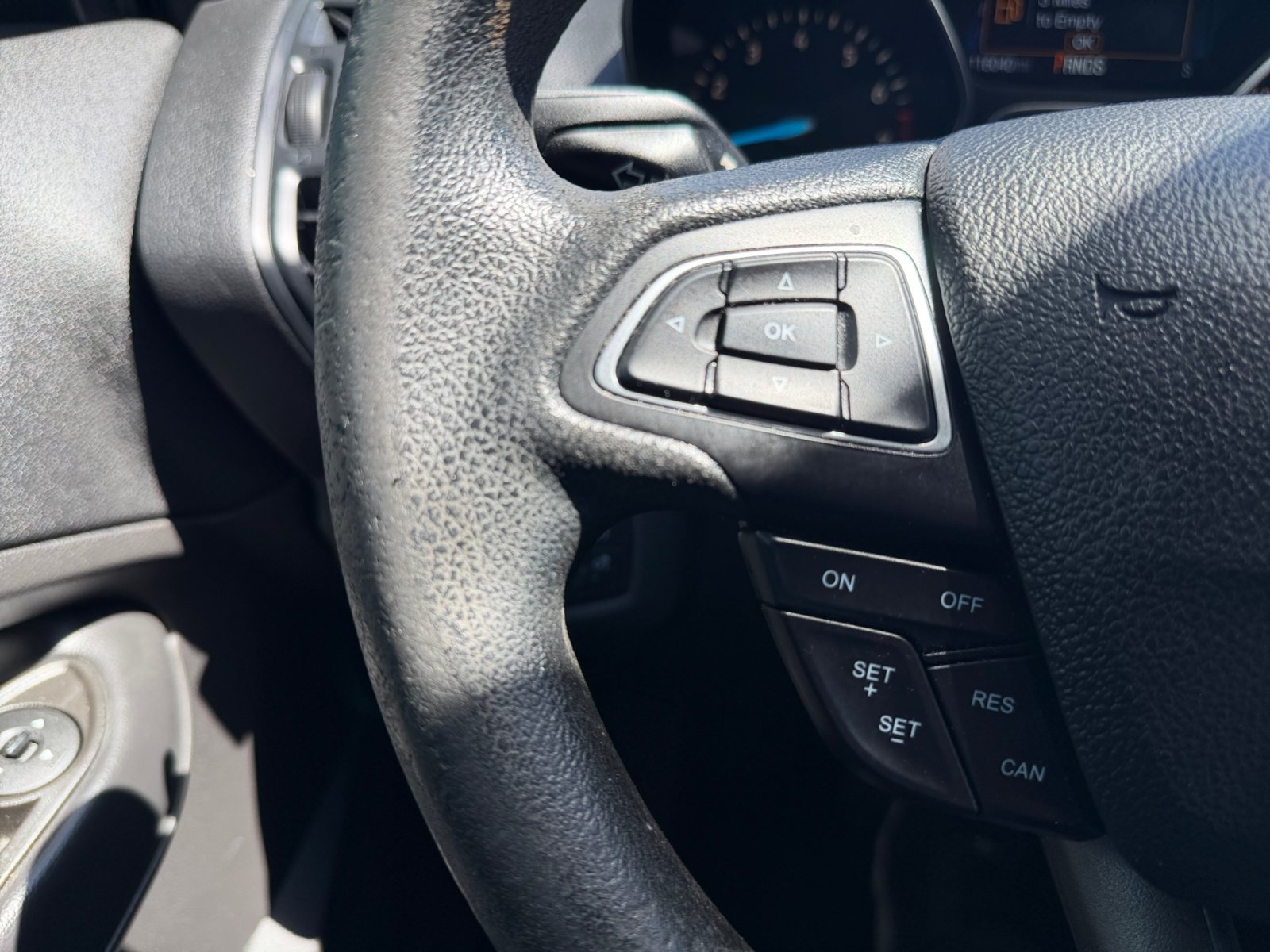 Certified 2019 Ford Escape S FWD image 20