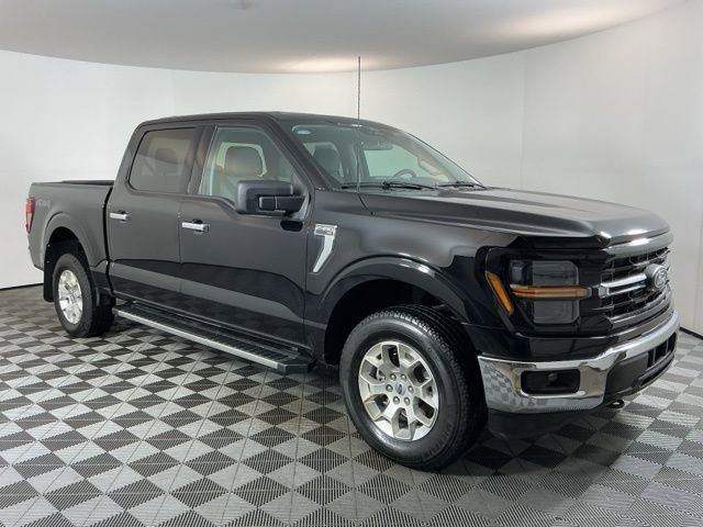 Certified 2025 Ford F150 XLT w/ Equipment Group 301A Standard AWD/4WD image 3