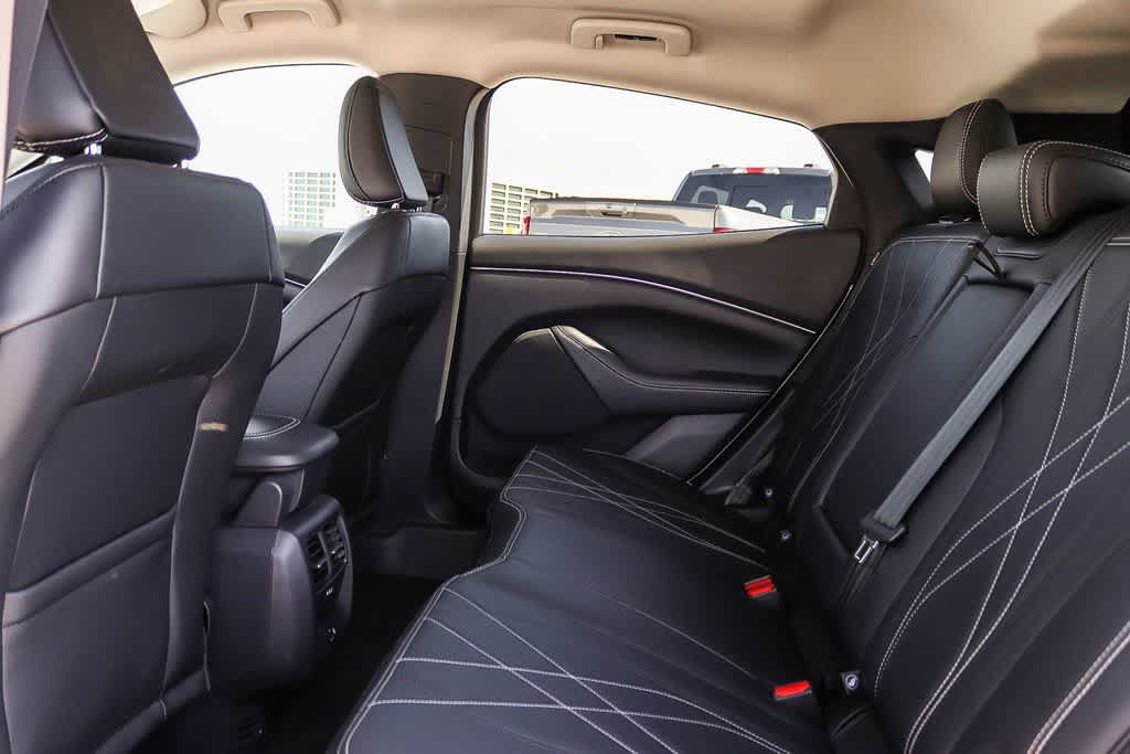 Certified 2022 Ford Mustang Mach-E Select AWD/4WD image 17