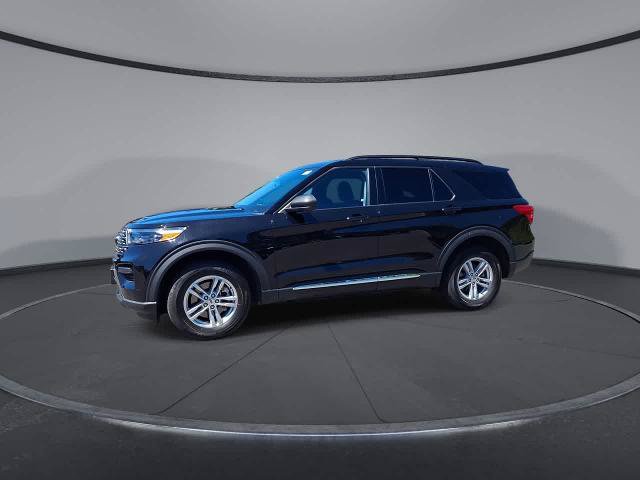 Certified 2023 Ford Explorer XLT AWD/4WD image 4