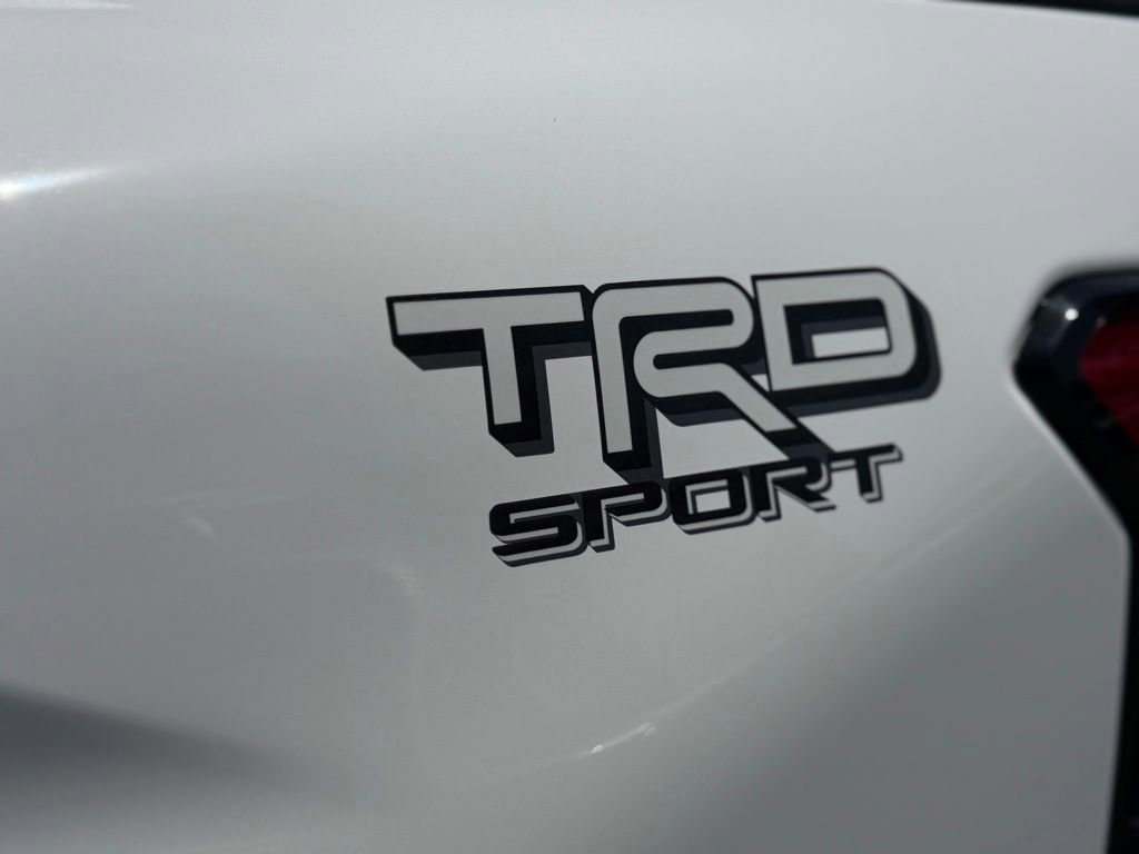 Used 2024 Toyota Tacoma TRD Sport w/ TRD Sport Premium Package AWD/4WD image 13