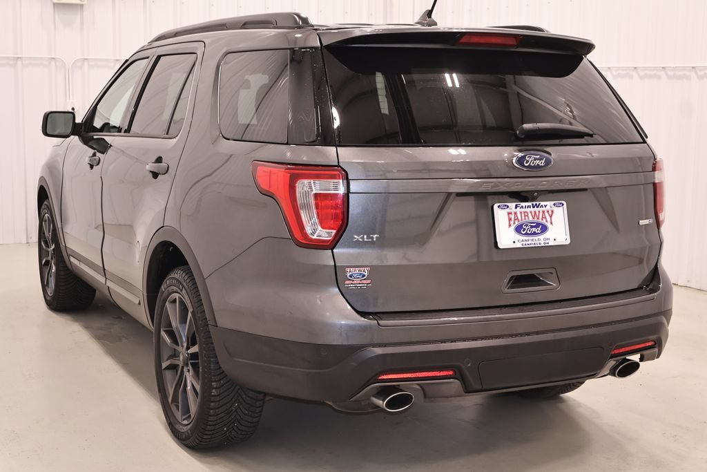 Certified 2018 Ford Explorer XLT w/ Equipment Group 202A AWD/4WD image 5