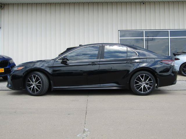 Used 2024 Toyota Camry SE FWD image 10