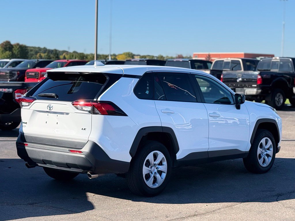 Used 2025 Toyota RAV4 LE FWD image 26