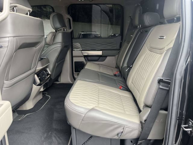 Certified 2025 Ford F250 Platinum w/ Platinum Plus Package AWD/4WD image 16