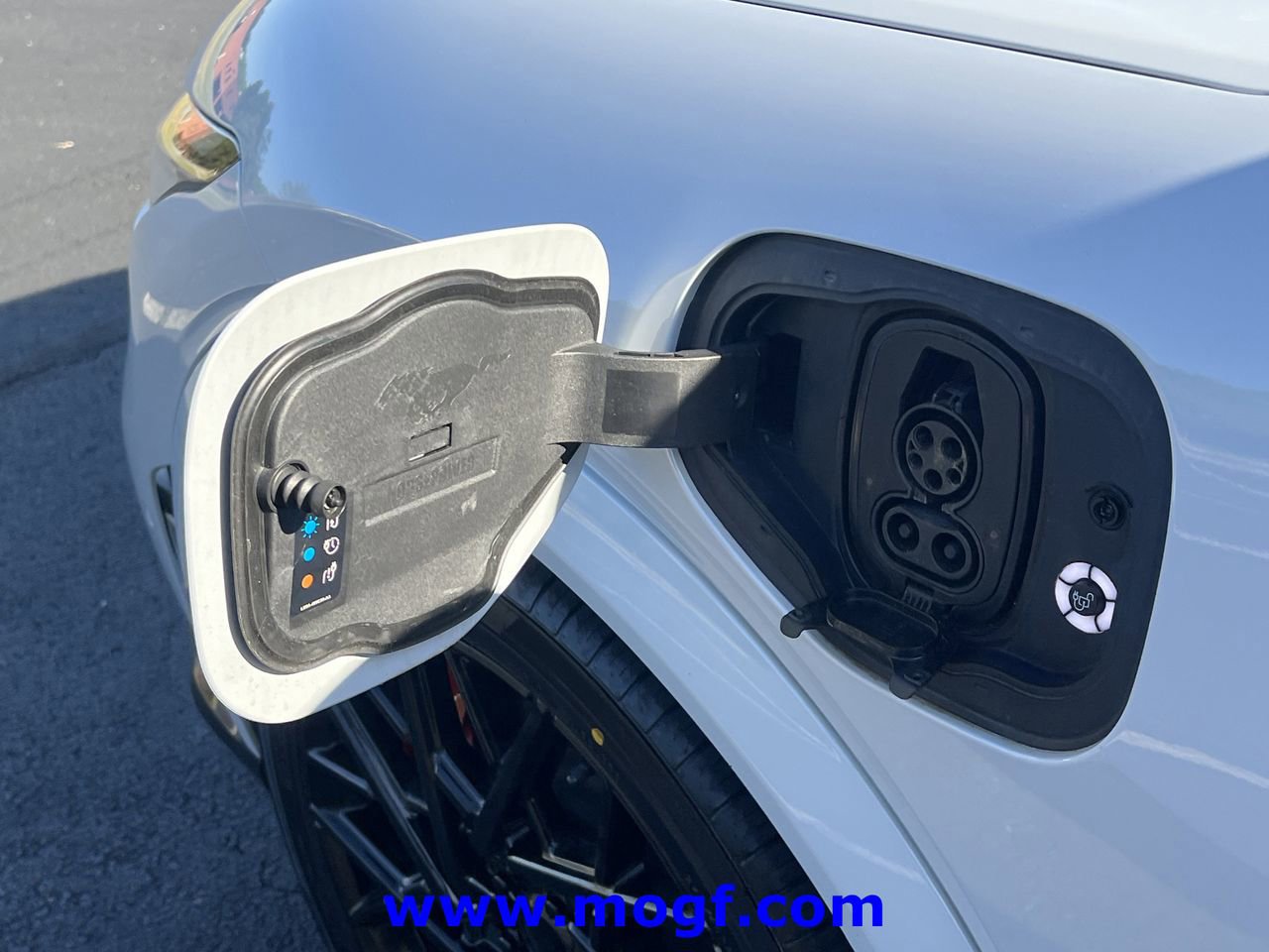 Certified 2023 Ford Mustang Mach-E GT w/ GT Performance Edition image 32