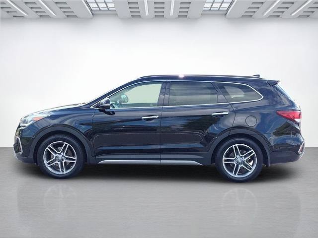 Used 2017 Hyundai Santa Fe Limited AWD/4WD image 6