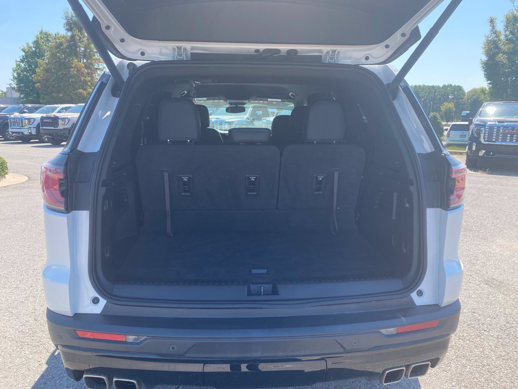 Used 2025 GMC Acadia AT4 AWD/4WD image 10