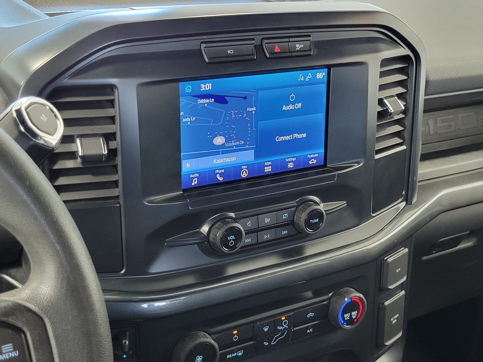 Certified 2022 Ford F150 XL w/ STX Appearance Package AWD/4WD image 18