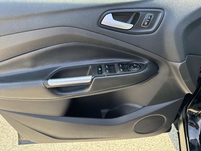 Certified 2018 Ford Escape SE image 14