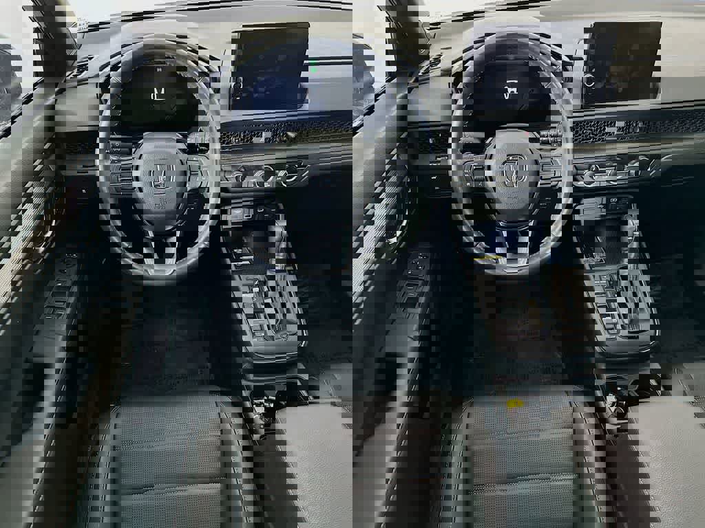 Used 2025 Honda CR-V Sport-L image 10