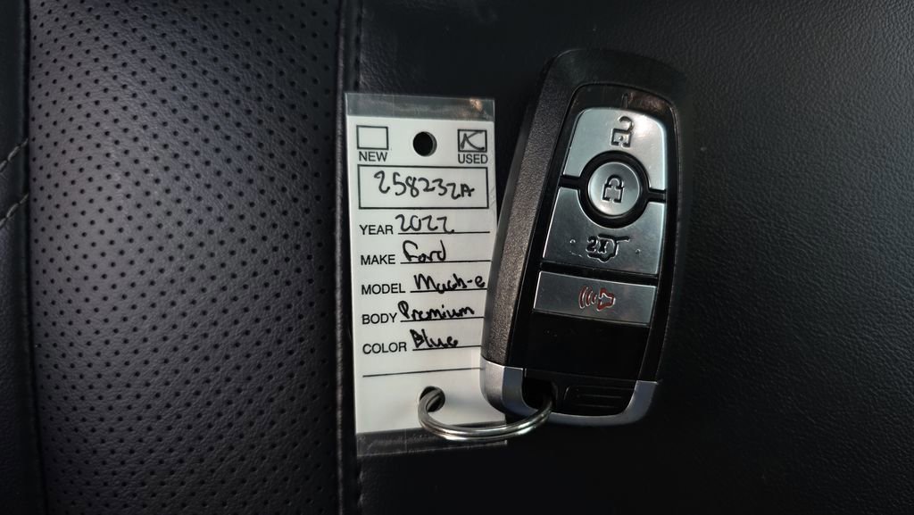 Certified 2022 Ford Mustang Mach-E Premium image 48