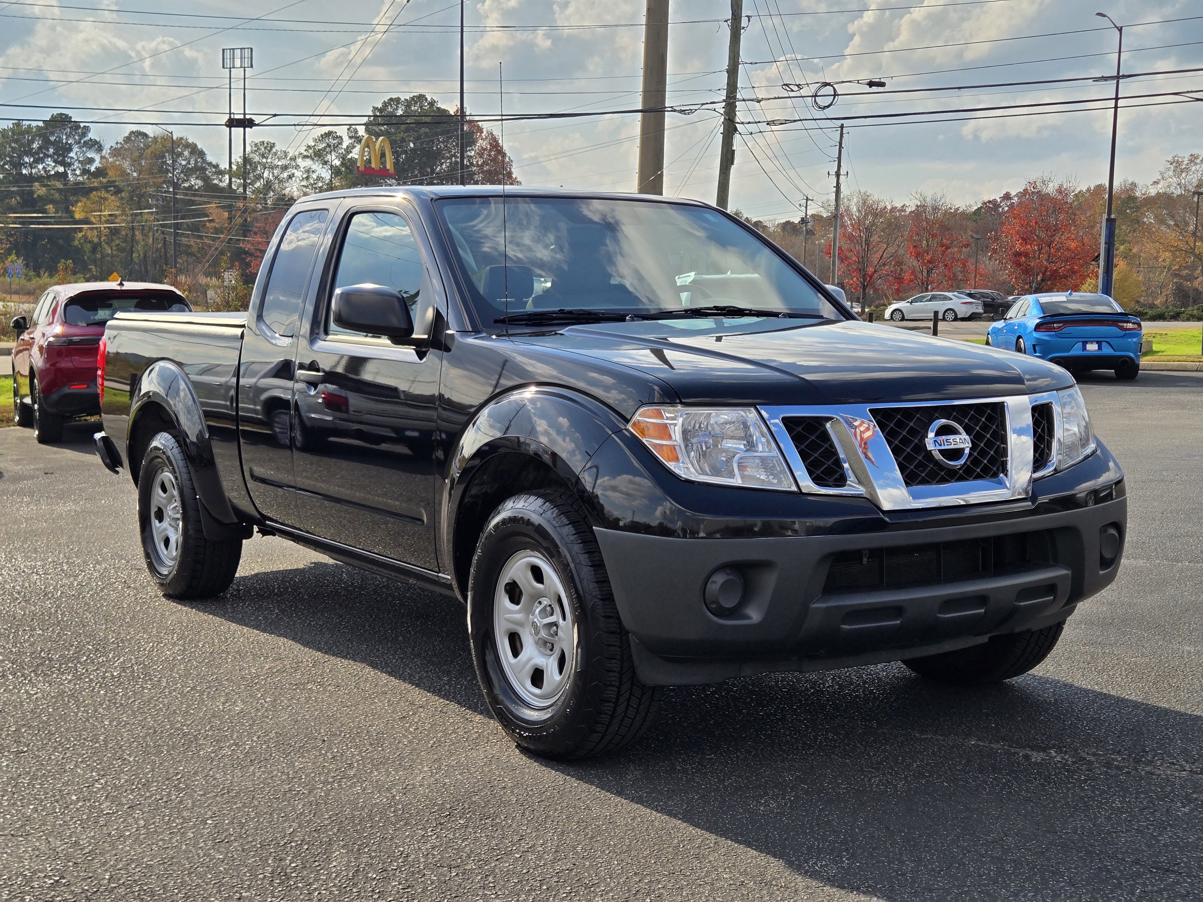 Used 2021 Nissan Frontier S w/ S Utility Package image 4
