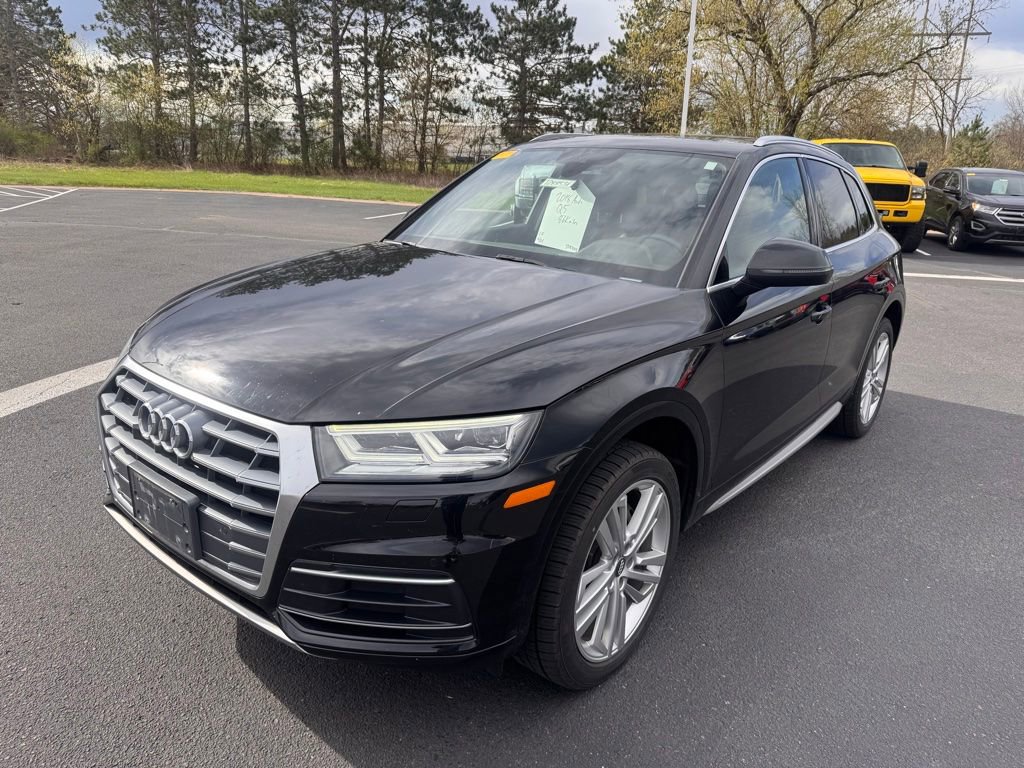 Used 2018 Audi Q5 2.0T Premium Plus w/ Premium Plus Package AWD/4WD image 3