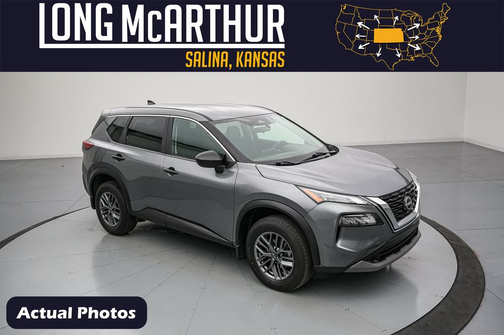 Used 2023 Nissan Rogue S AWD/4WD image 1