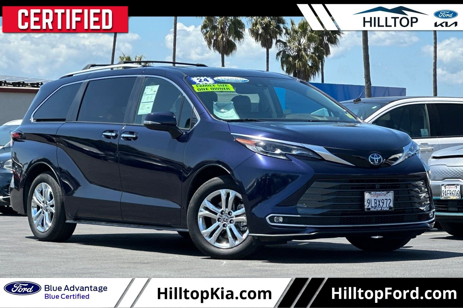 Used 2024 Toyota Sienna Platinum AWD/4WD image 1