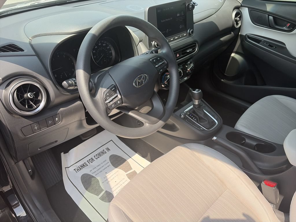 Used 2023 Hyundai Kona SEL FWD image 11