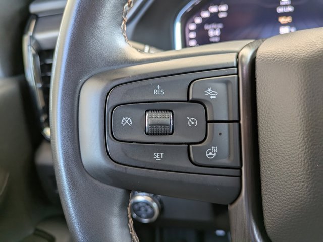 Used 2025 GMC Sierra 3500 AT4 image 22