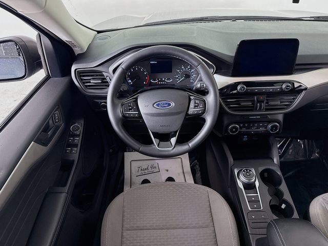 Certified 2022 Ford Escape SE w/ Cold Weather Package image 21