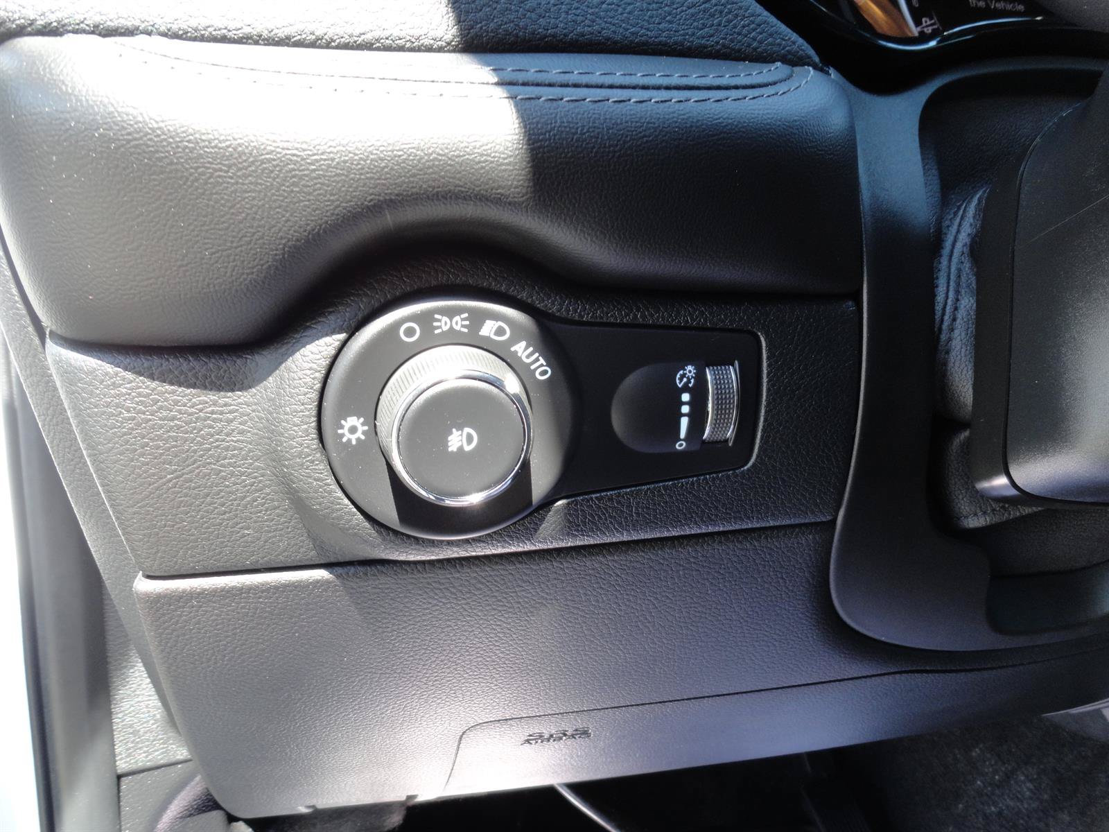 Used 2022 Dodge Durango GT AWD/4WD image 11