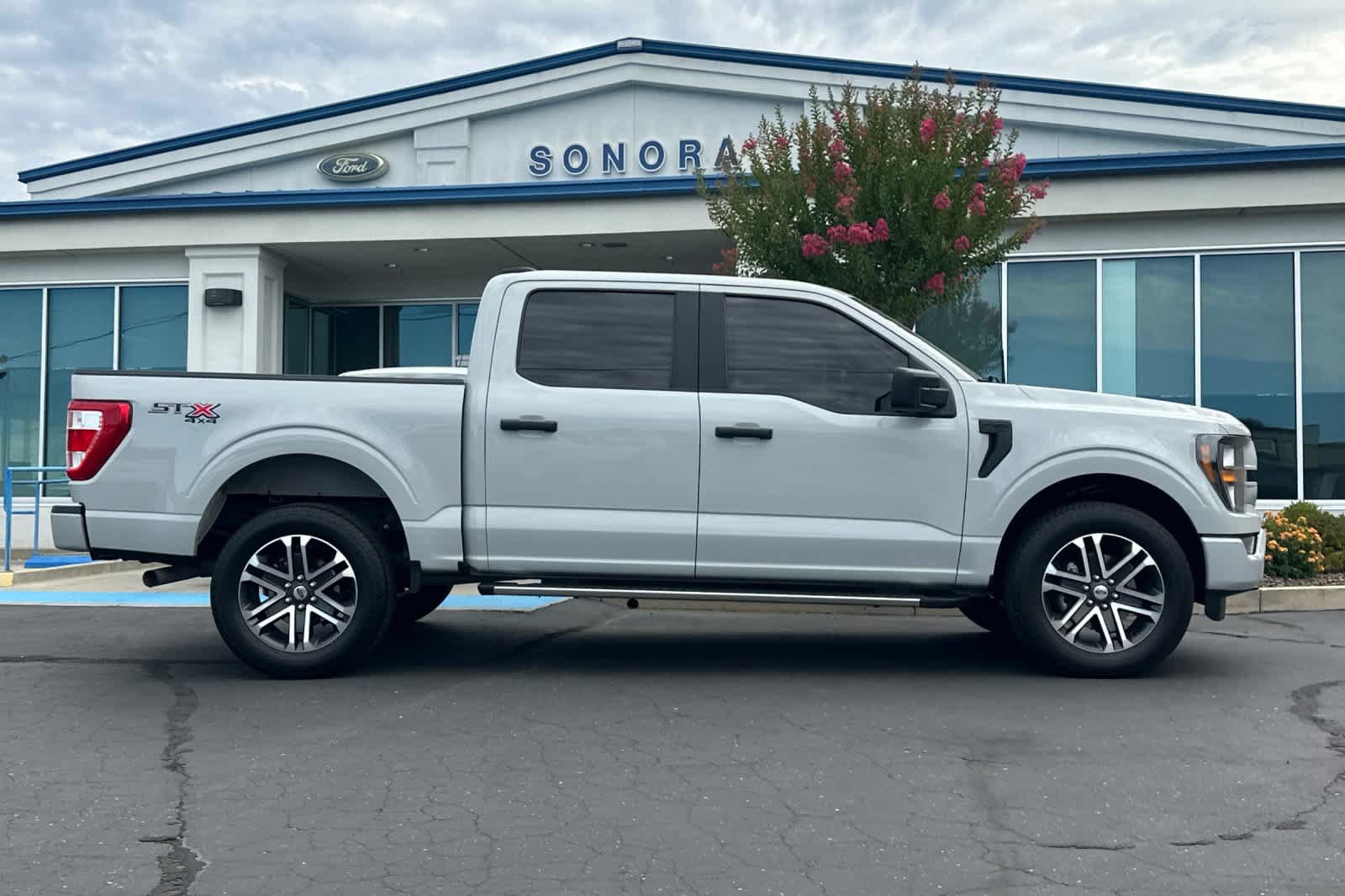 Certified 2023 Ford F150 XL w/ STX Appearance Package AWD/4WD image 3