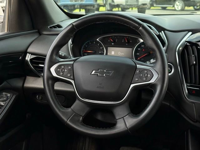 Used 2023 Chevrolet Traverse RS w/ LPO, Floor Liner Package AWD/4WD image 10