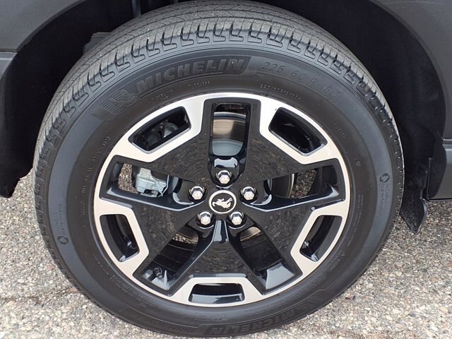 Certified 2024 Ford Bronco Sport Outer Banks AWD/4WD image 31