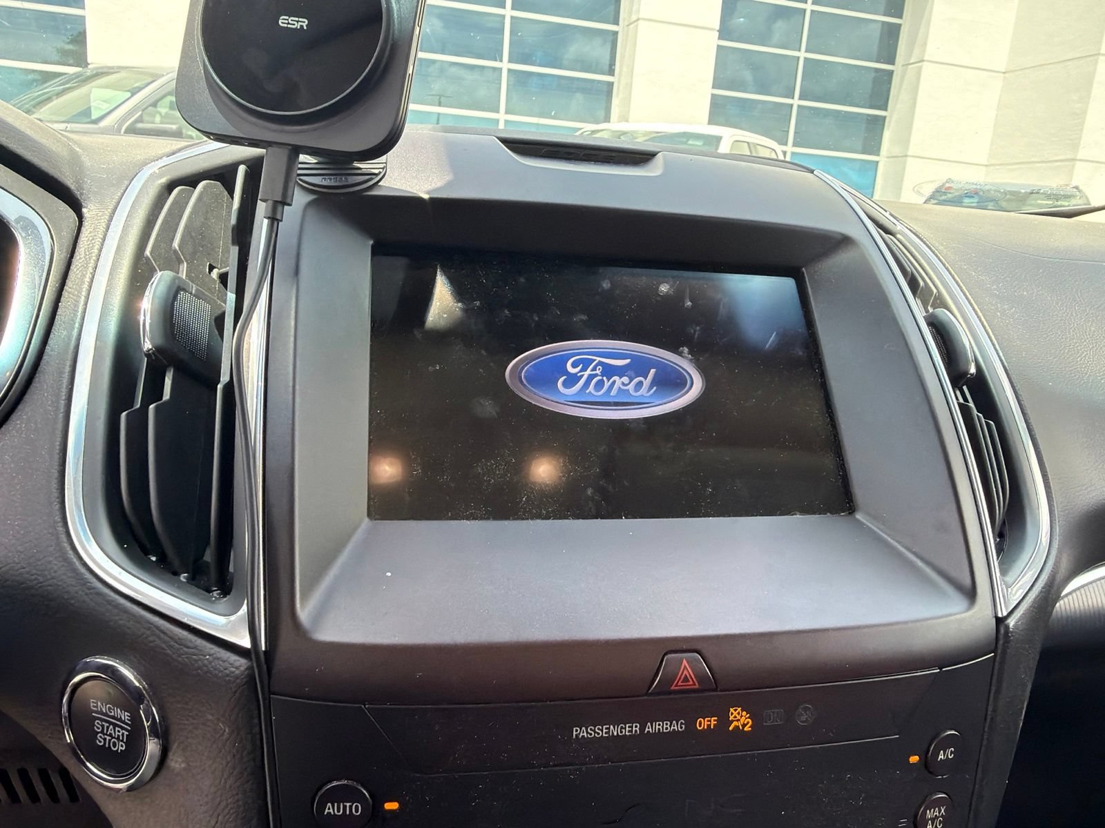 Certified 2020 Ford Edge Titanium FWD image 13