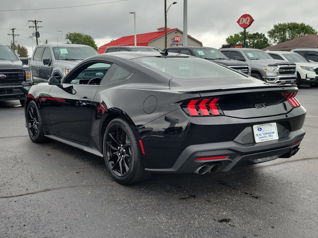 Certified 2026 Ford Mustang GT Premium RWD image 6