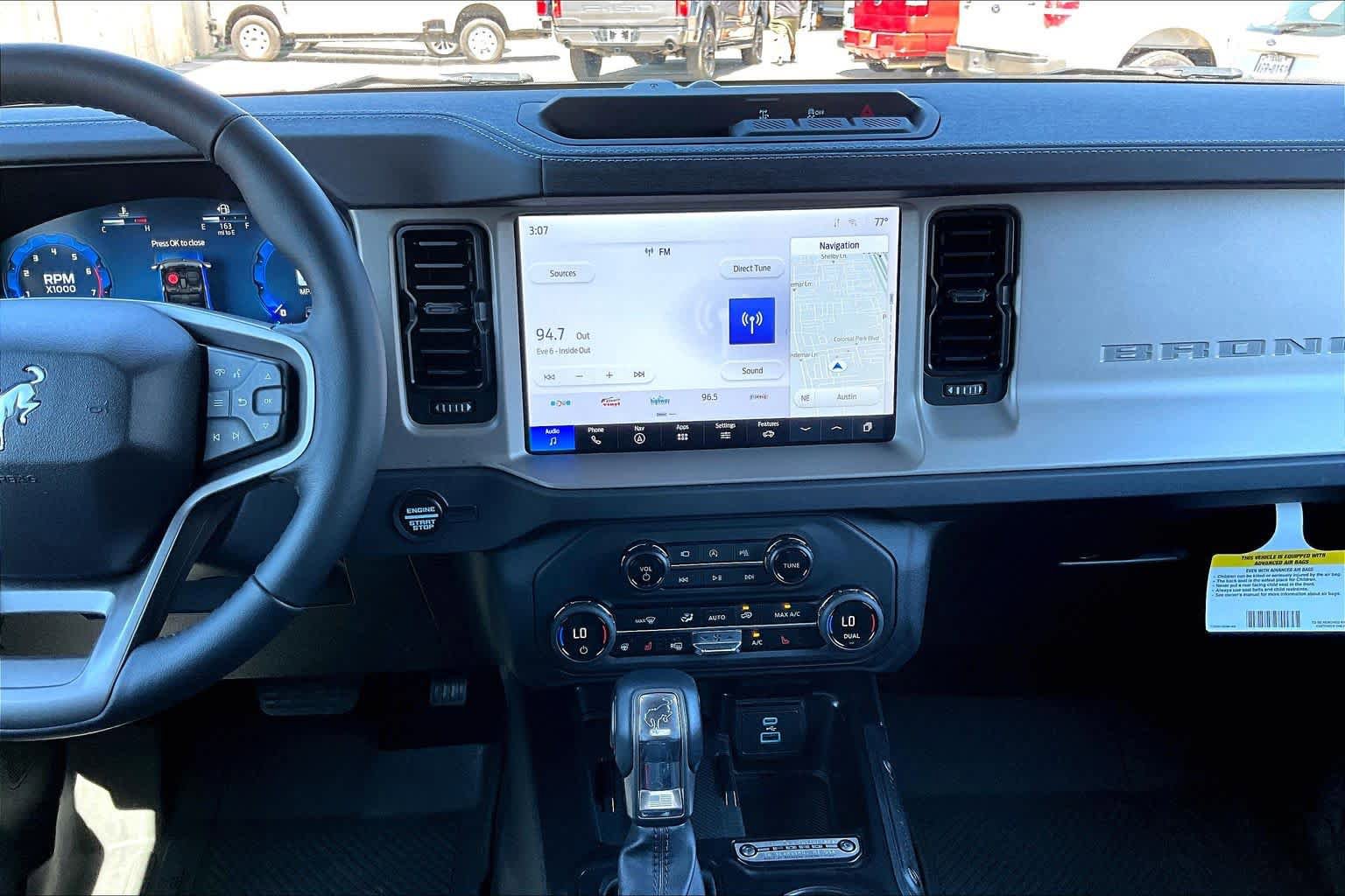 Certified 2025 Ford Bronco Outer Banks AWD/4WD image 7