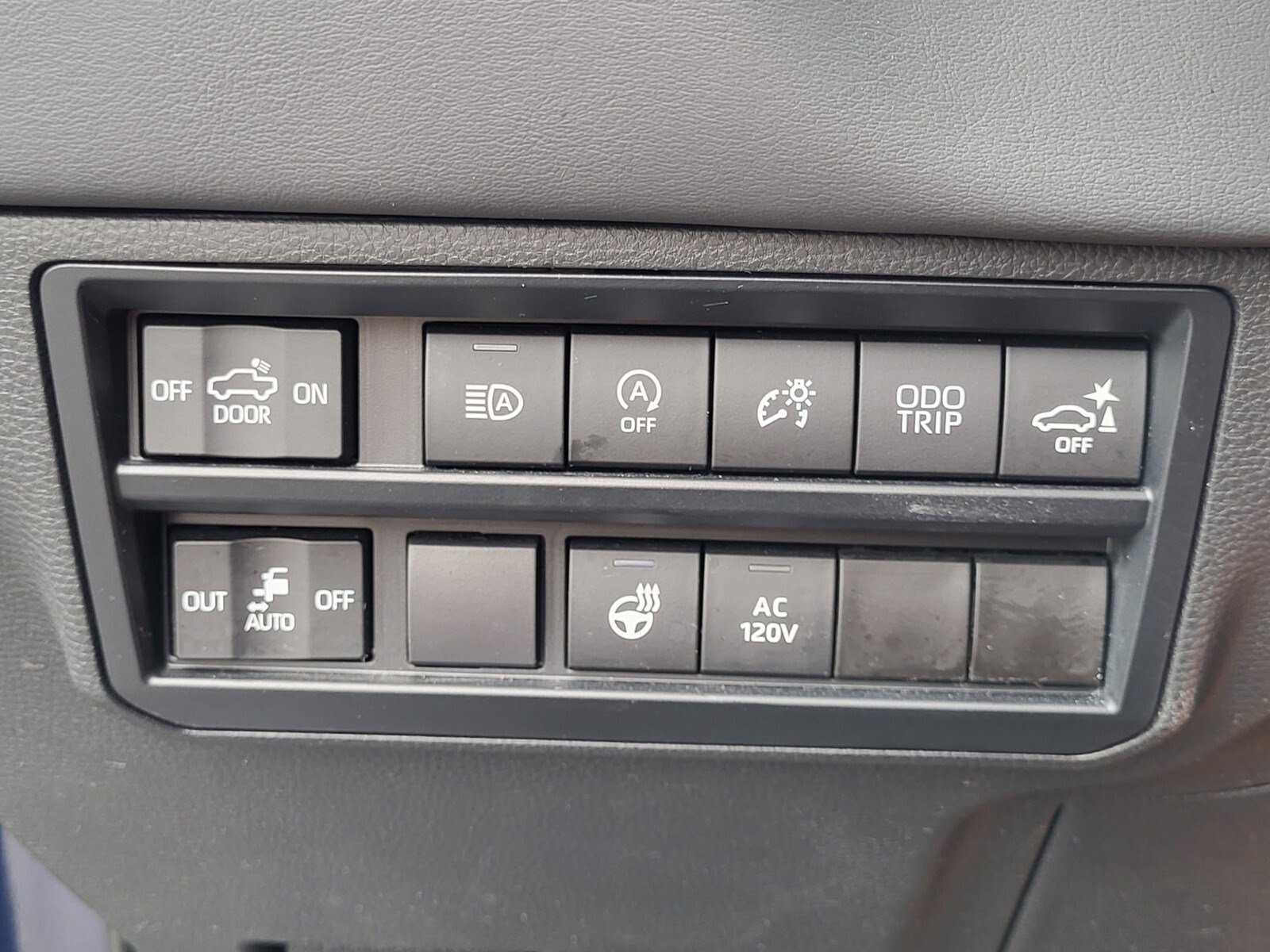 Used 2023 Toyota Tundra Platinum image 23