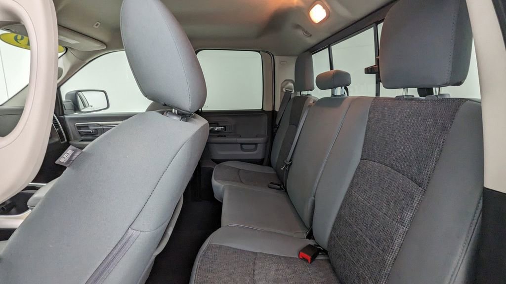 Used 2019 RAM 1500 Classic Warlock image 34