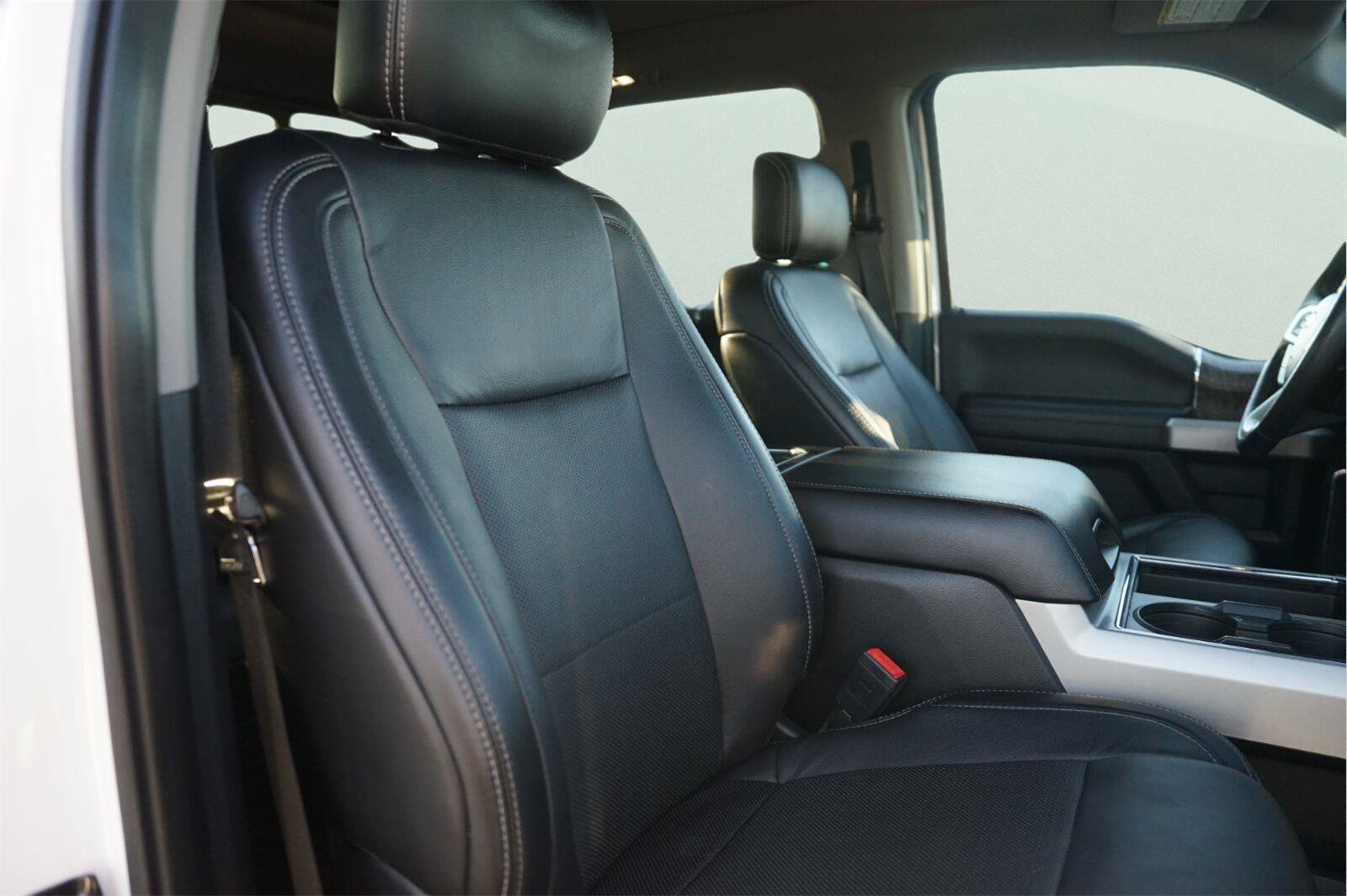 Certified 2019 Ford F250 Lariat w/ Lariat Ultimate Package AWD/4WD image 20