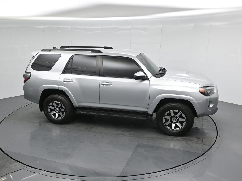 Used 2021 Toyota 4Runner TRD Off-Road image 9