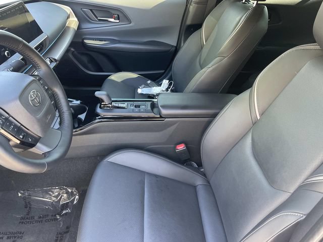 Used 2024 Toyota Prius XLE FWD image 20