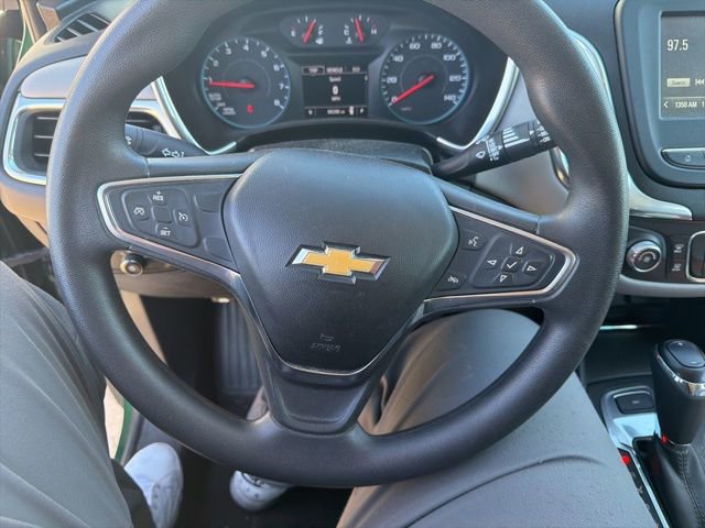 Used 2018 Chevrolet Equinox LS image 23