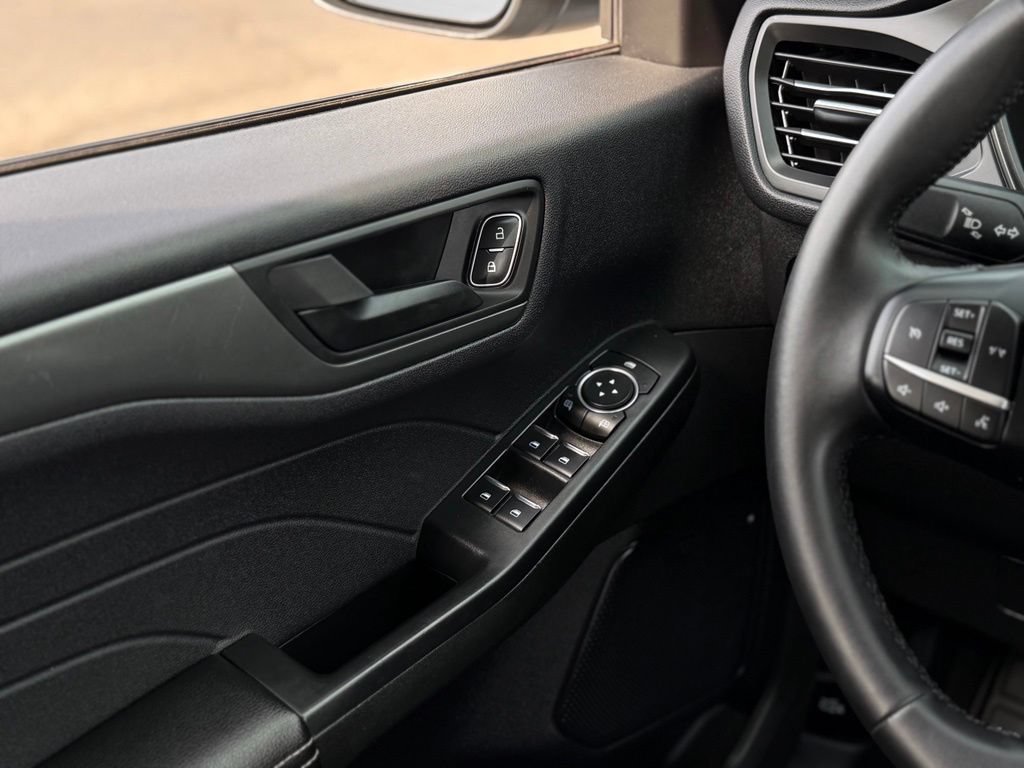 Certified 2024 Ford Escape Active FWD image 24