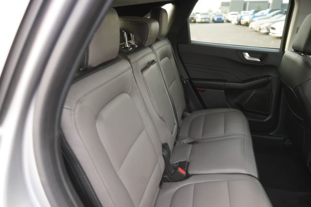 Certified 2021 Ford Escape SE w/ Convenience Package FWD image 17