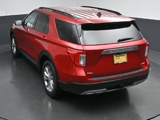 Certified 2024 Ford Explorer XLT w/ Equipment Group 202A AWD/4WD image 50