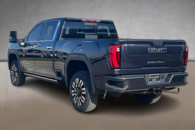 Used 2024 GMC Sierra 2500 Denali Ultimate w/ Snow Plow Prep/Camper Package image 11